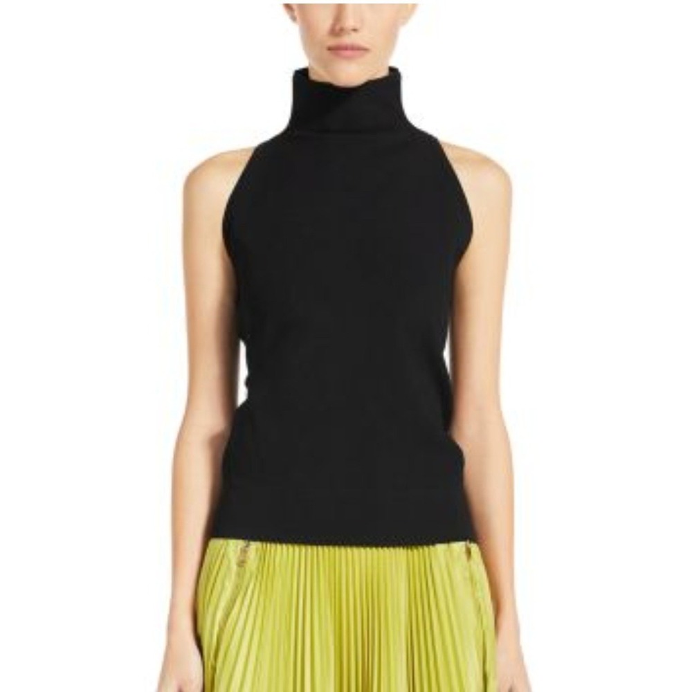 Max Mara Nero Sleeveless Turtleneck Sweater‎ Black With Logo Charm In Back